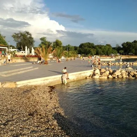 Viola Mareda Apartamento *