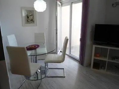 Viola Mareda * Novigrad Istria