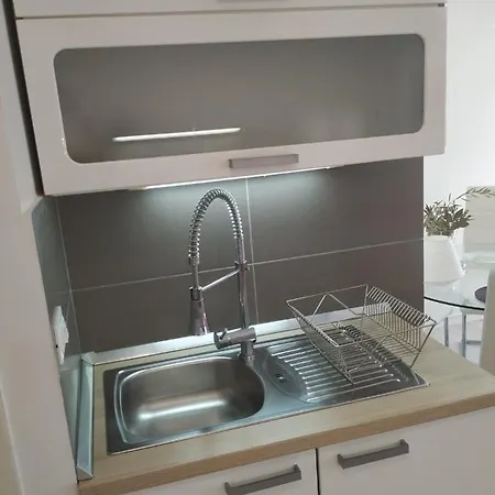 Viola Mareda Apartment *